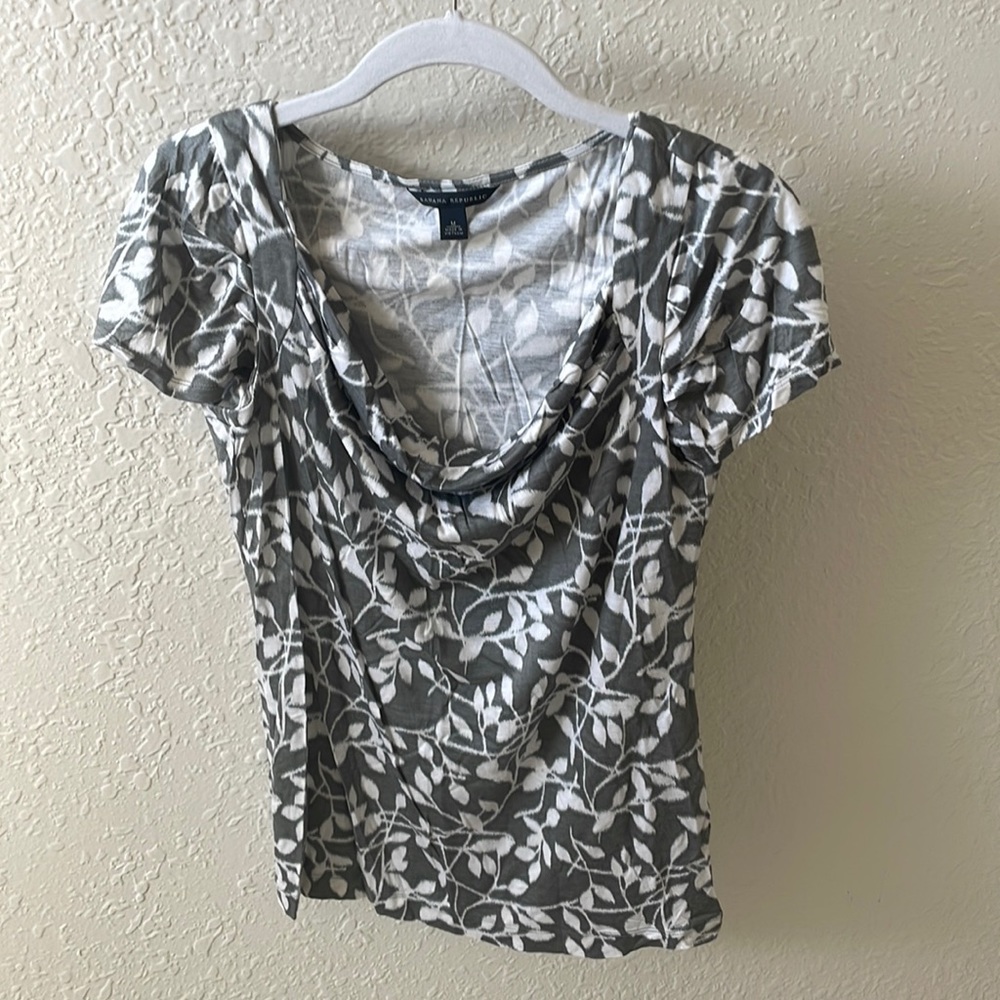 Banana Republic Cowl Neck Grey Floral Blouse - good for work / office!